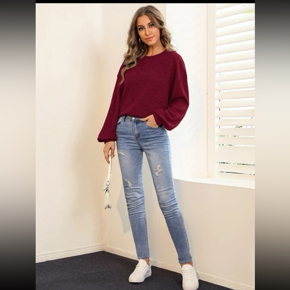 Unity Solid Drop Shoulder Pullover🤍 - Picture 4 of 5